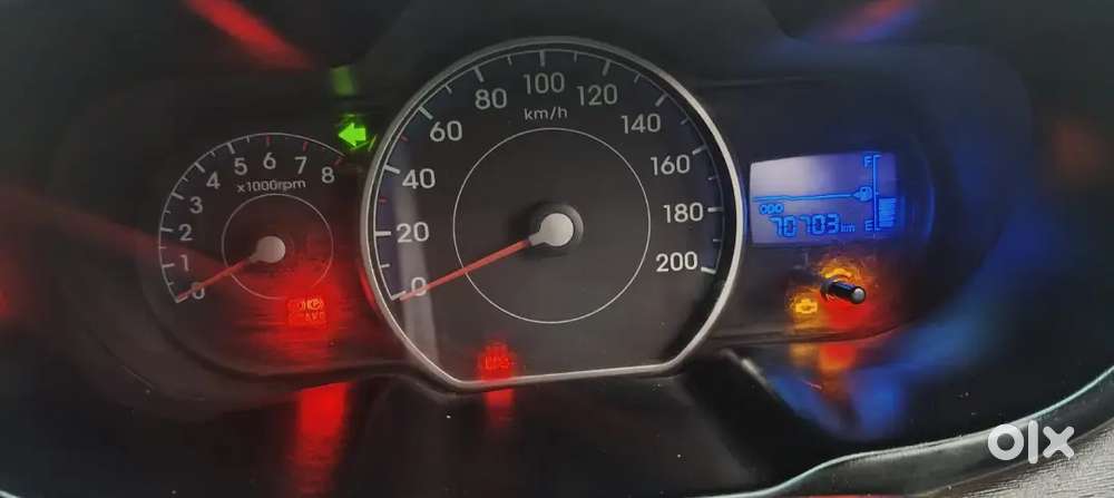 Hyundai I10 2013 Petrol 70200 Km Driven