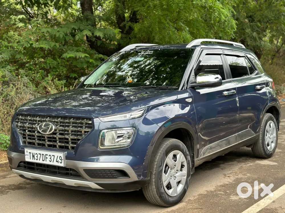 Hyundai New Venue 2019 Petrol 42000 Km Driven