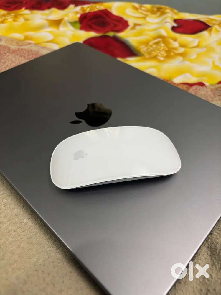 MacBook Pro 14 M1 Pro 2022, 512GB, 96% Battery, With Box