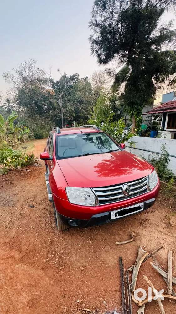 Renault Duster 2014 Diesel 90000 Km Driven