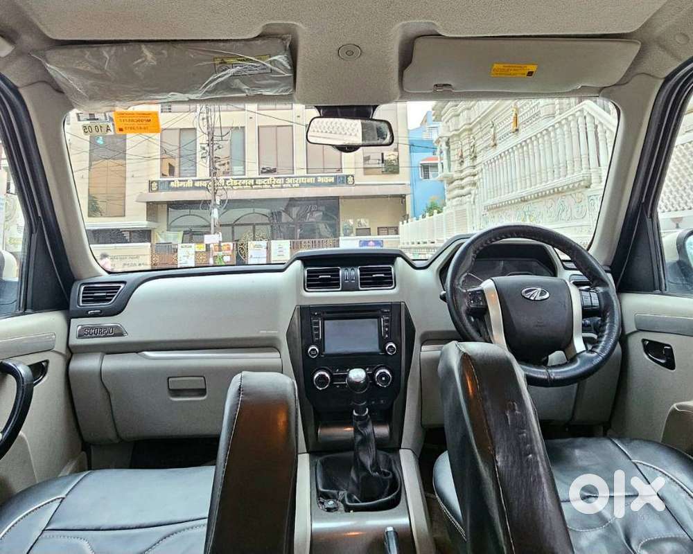 Mahindra Scorpio S10, 2015, Diesel