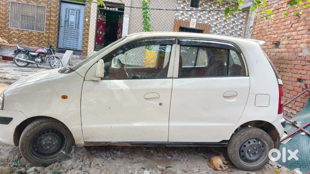 Hyundai Santro Xing Gls 2011 Car 1 Month Bacha Hua H