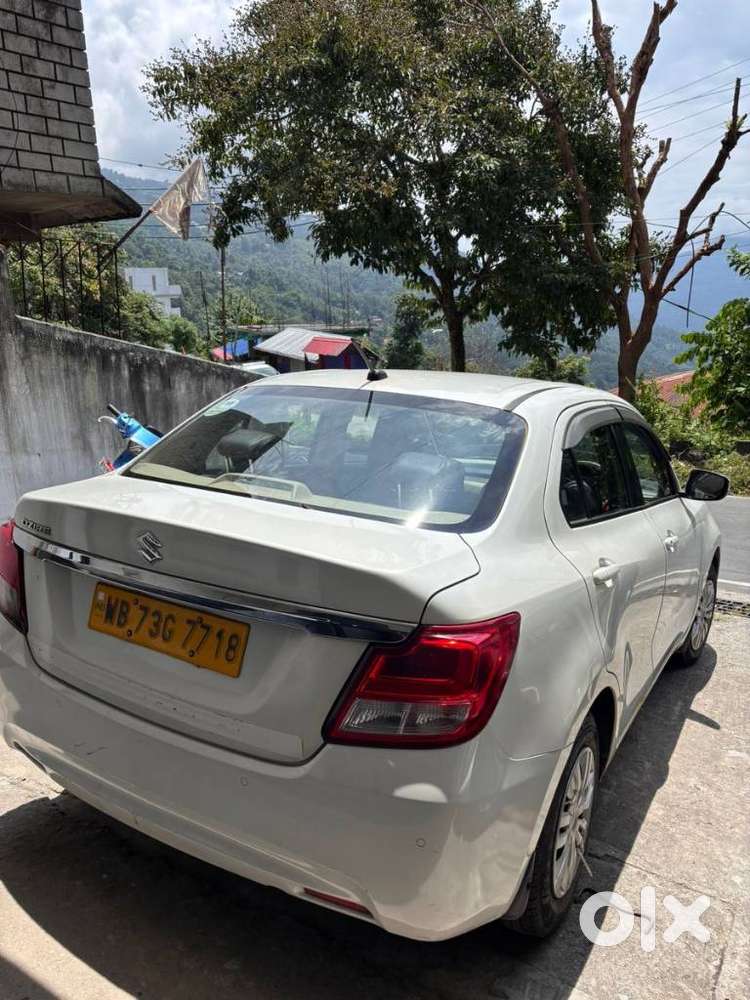 Maruti Suzuki Swift Dzire 1.3 Vxi, 2023, Petrol