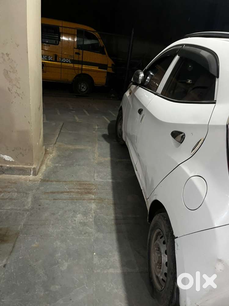 Hyundai Eon Petrol 2013