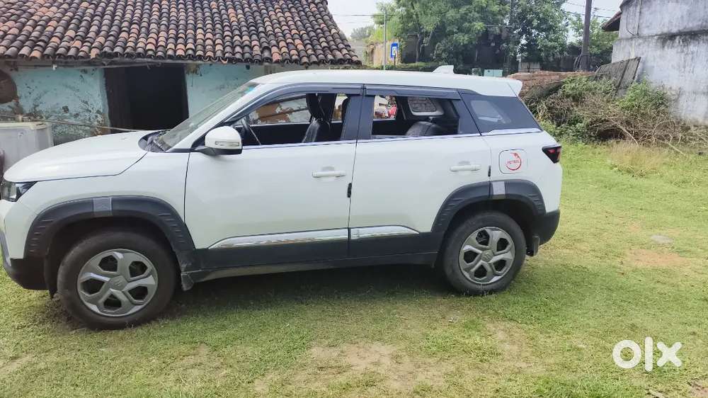 Maruti Brezza 2024 Lxi