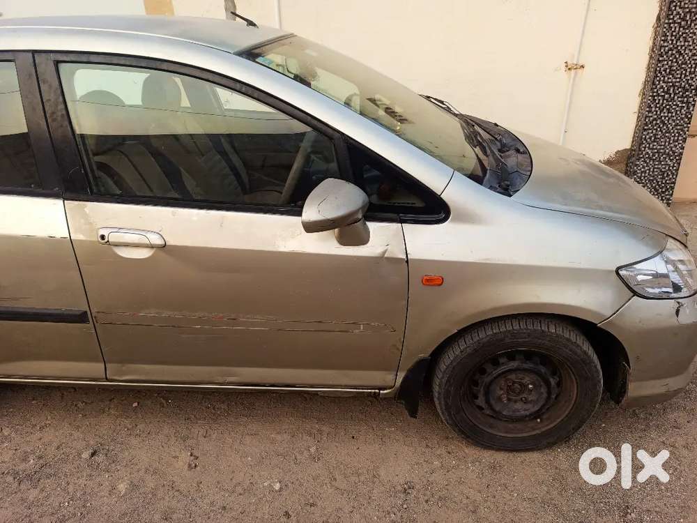 Honda City 2005 Cng & Hybrids 150000 Km Driven