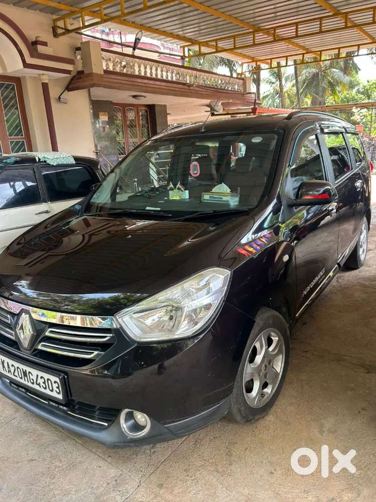 Renault Lodgy 2016 Diesel 136000 Km Driven