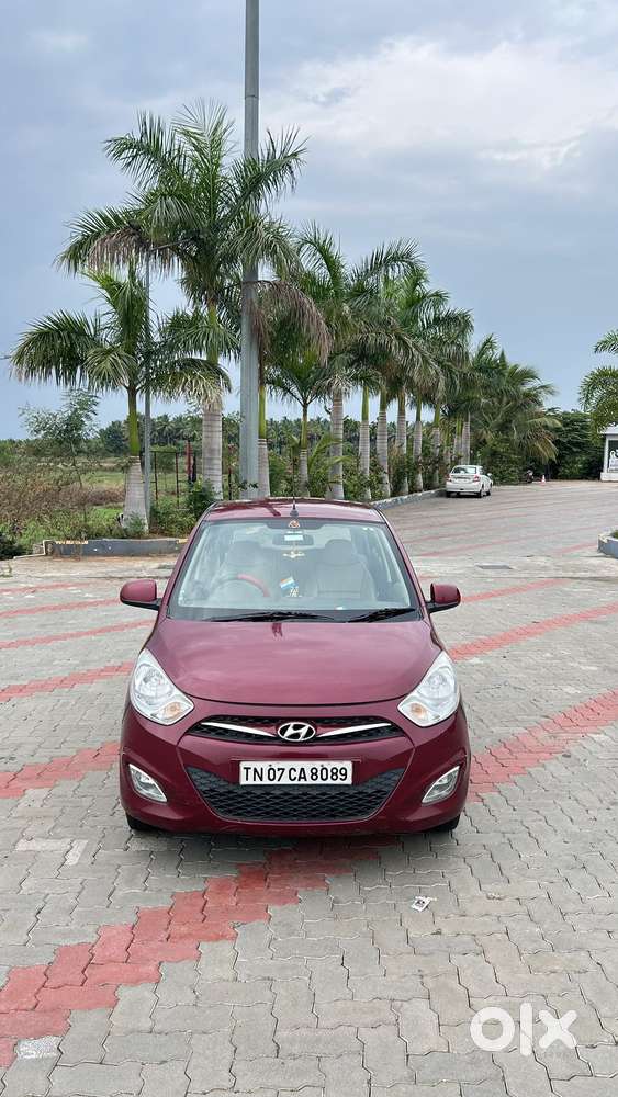 Hyundai I10 Sportz, 2015, Petrol