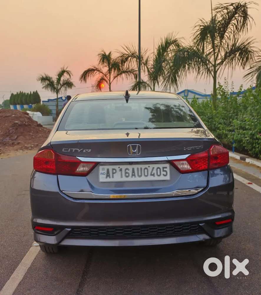 2017 Model Very Neatly Maintened Vehicle