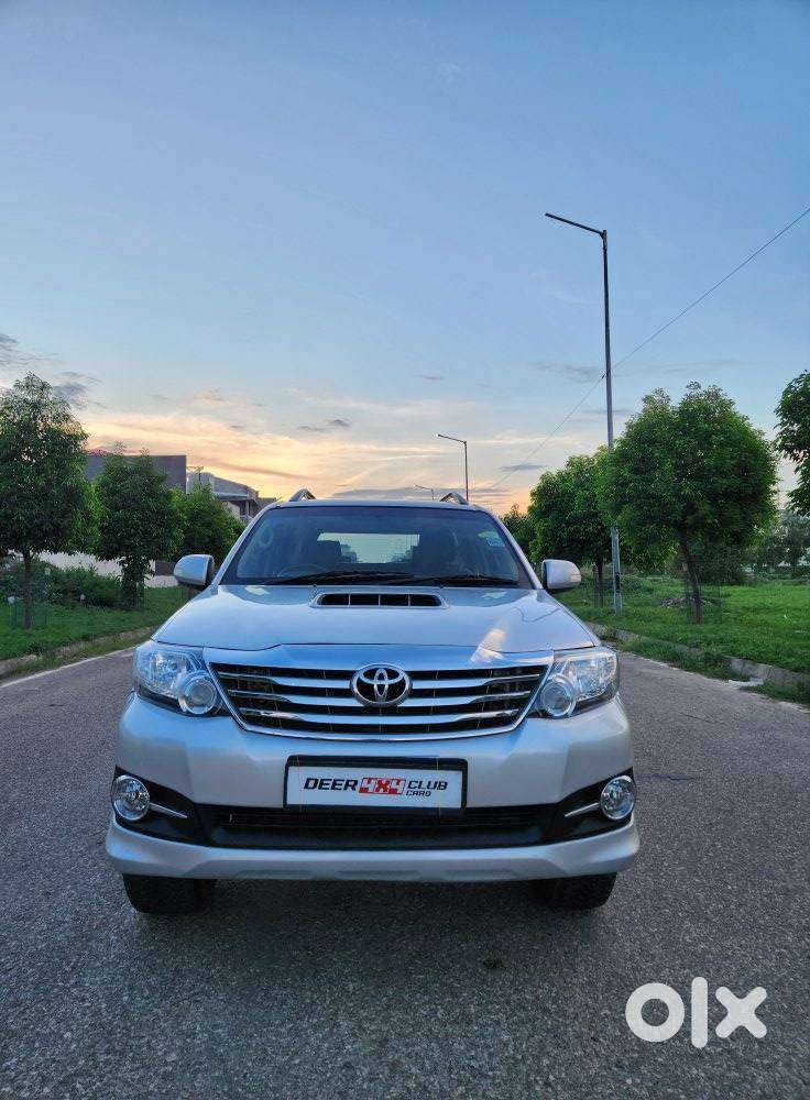Toyota Fortuner 4x4 Mt, 2012, Diesel