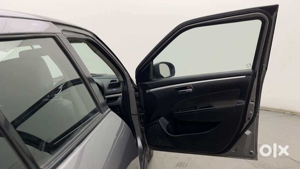 Maruti Suzuki Swift 2018 Vxi, 2016, Petrol