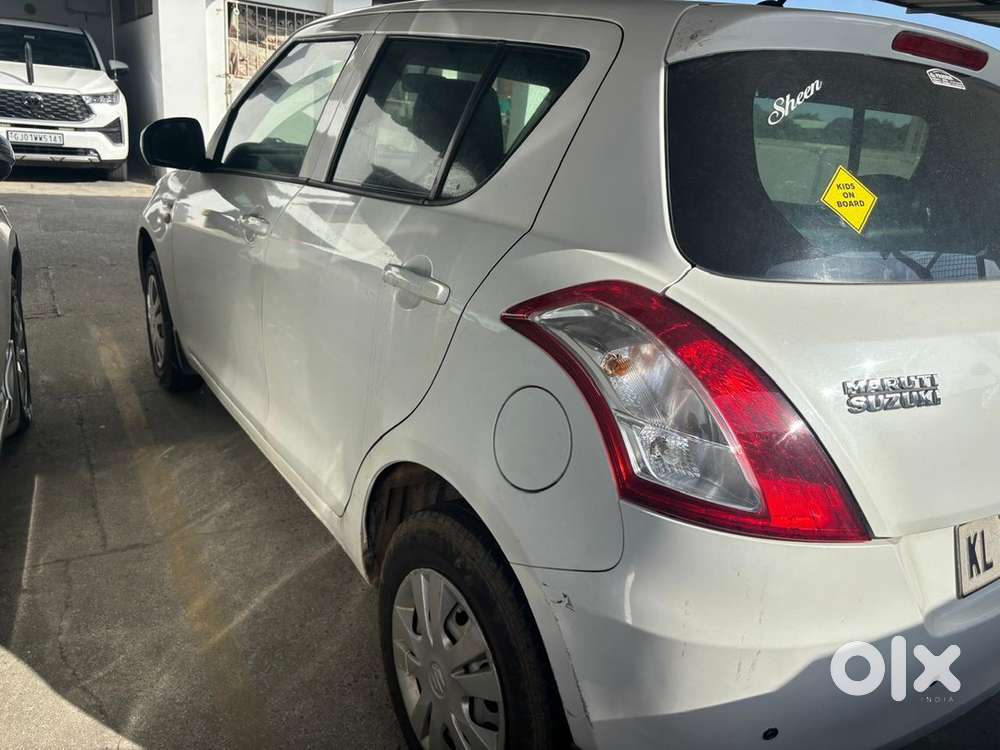Maruti Swift Petrol Lxi (o) 2015