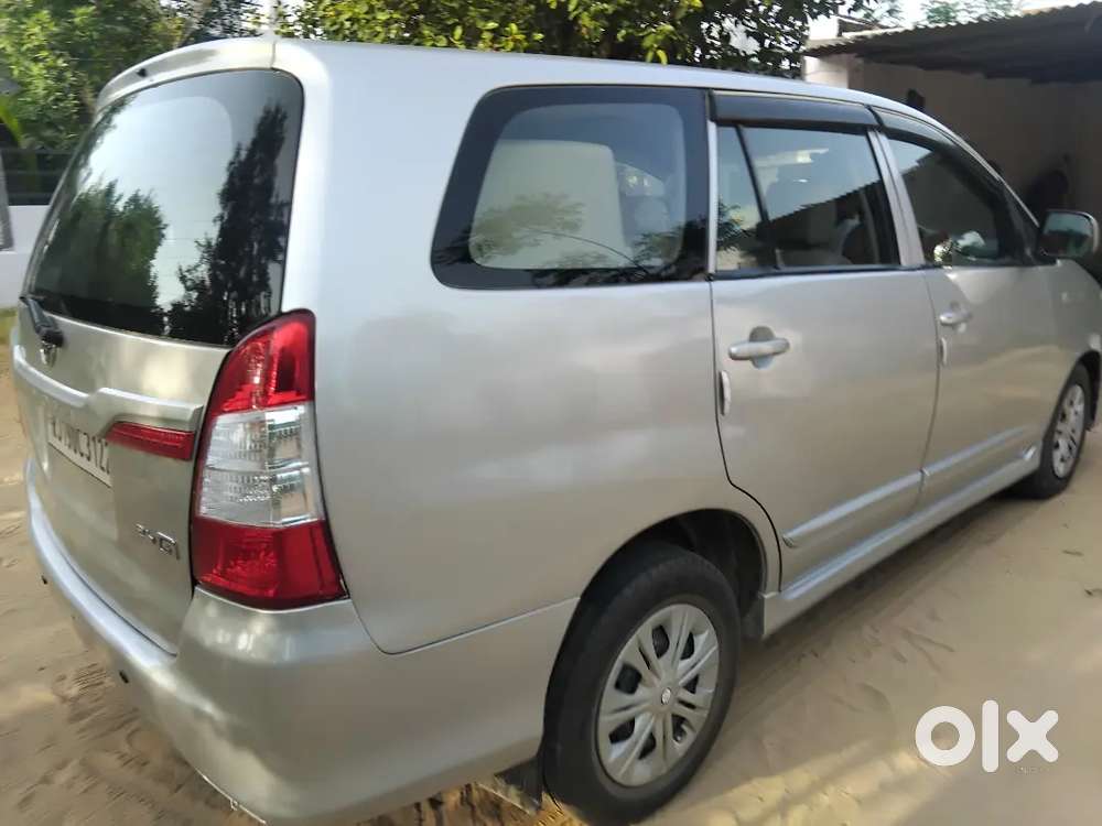 Toyota Innova Diesel 2014