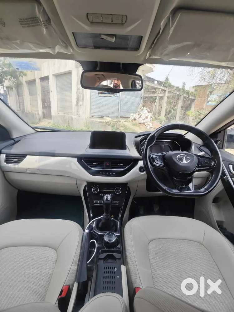 Tata Nexon 2023 Top Model