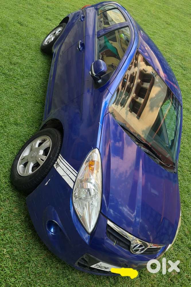 Hyundai I20 Sportz Crdi 2011 Diesel Well Maintained