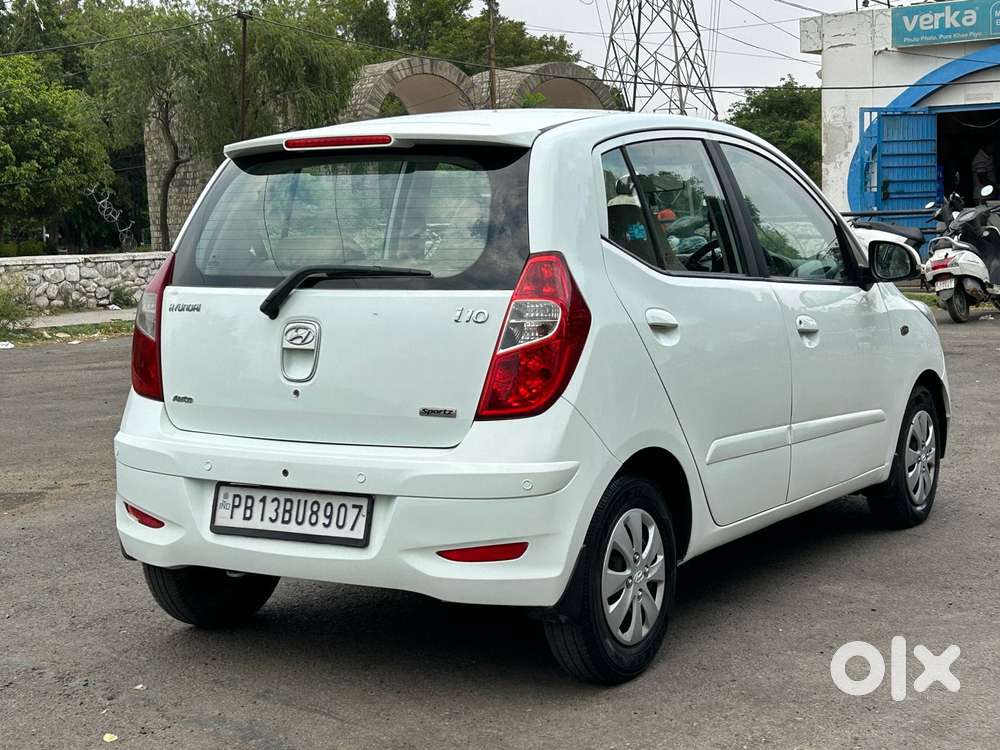 Hyundai I10 Sportz At, 2012, Petrol