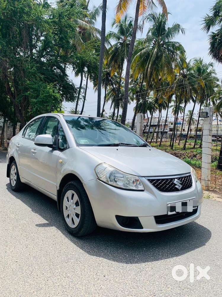 Maruti Suzuki Sx4 2007-2012 Vxi Bsiv, 2011, Petrol