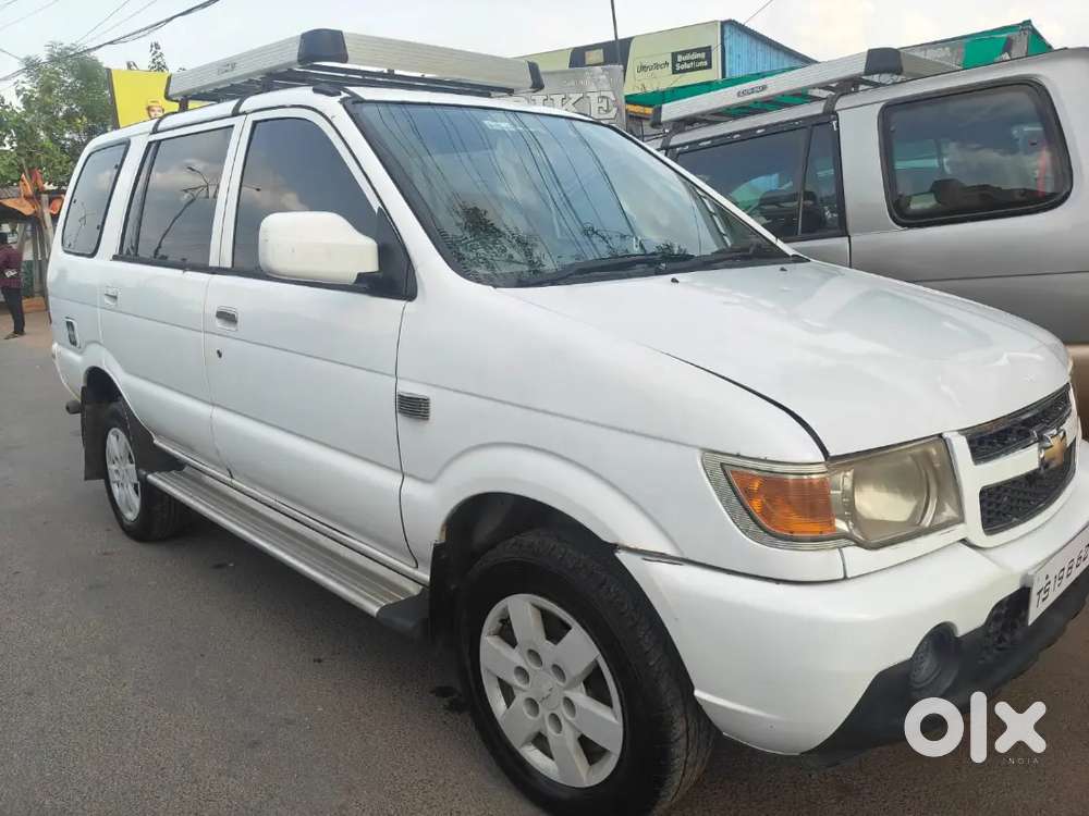 Chevrolet Tavera Neo 2013 Diesel 173000 Km Driven