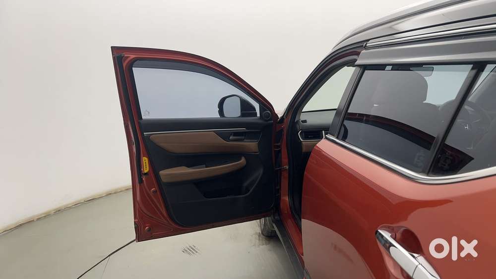 Honda Elevate Zx Cvt, 2023, Petrol
