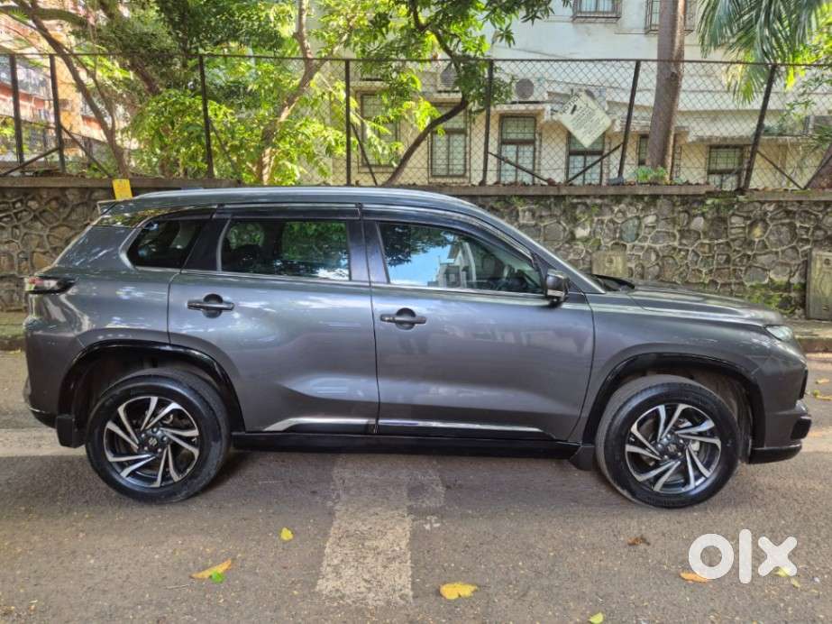 Maruti Suzuki Grand Vitara 1.5 Alpha Plus Intelligent Hybrid Ecvt, 2..