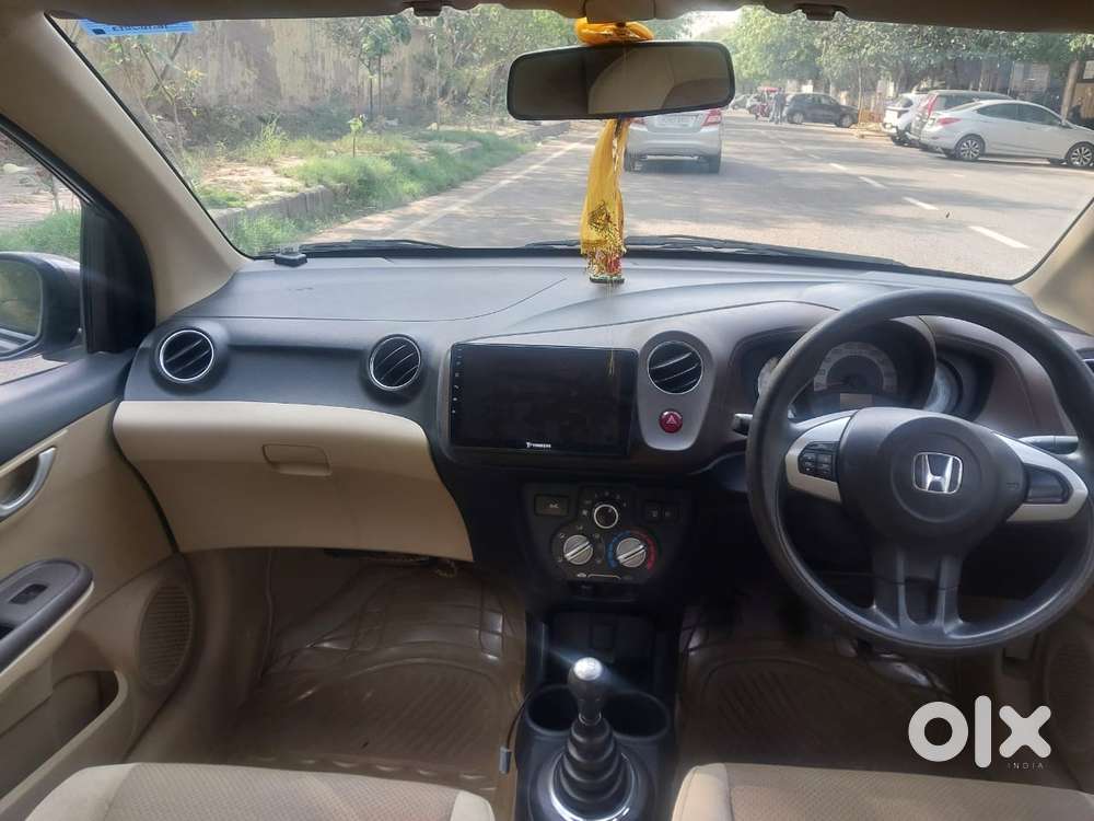 Honda Brio 2013-2016 V Mt, 2013, Petrol