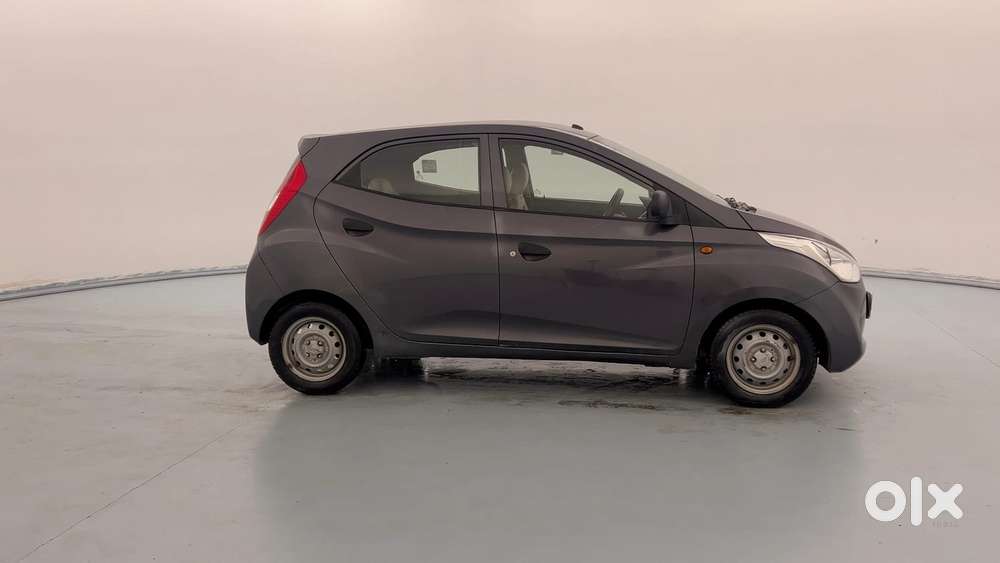 Hyundai Eon 0.8 Magna Plus Airbag, 2017, Petrol