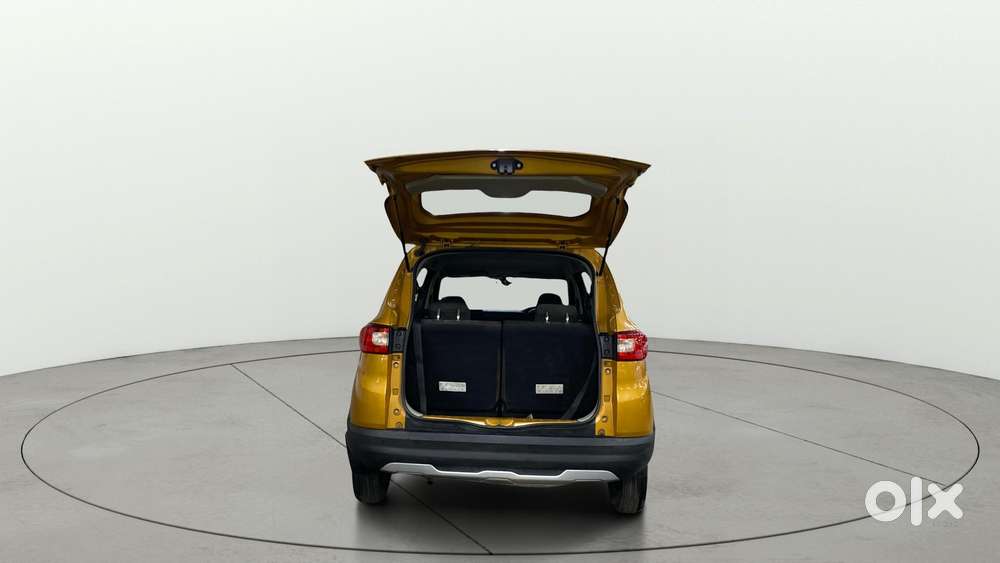 Renault Triber Rxz, 2019, Petrol