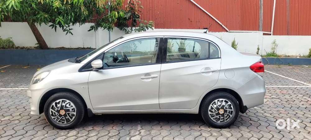 Honda Amaze, 2014, Petrol
