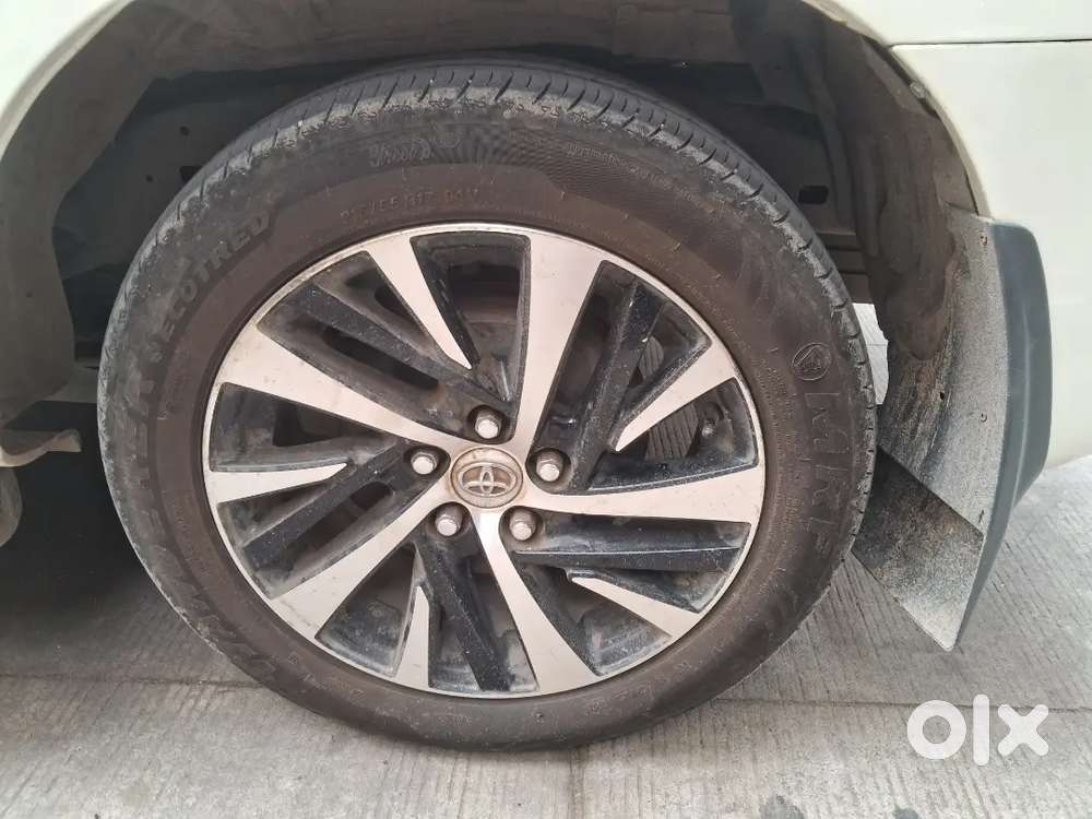 Toyota Innova Crysta 2022 Diesel 2.4 Zx