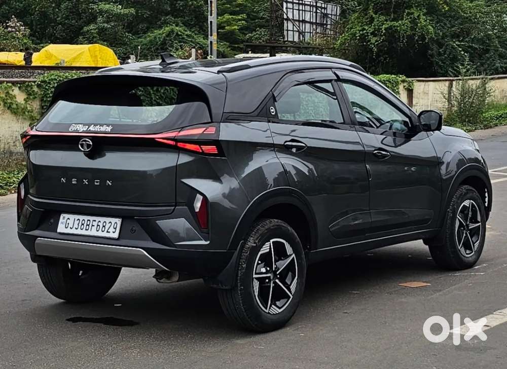 Tata Nexon Fearless Plus S 1.2 Revotron Petrol 7 Dca Dt, 2023, Petro..