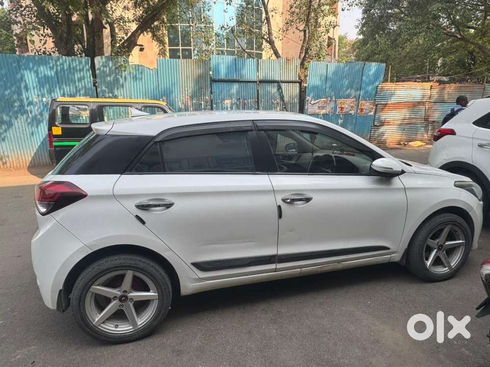 Hyundai Petrol 2016 Car