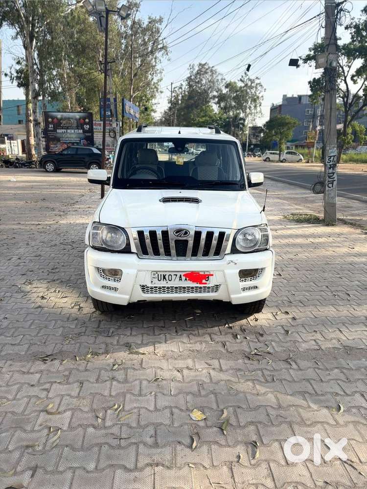 Mahindra Scorpio Vlx 2013 Diesel Well Maintained