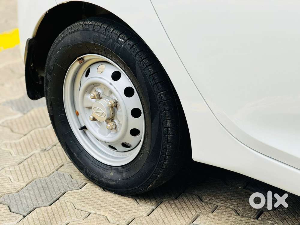Hyundai Eon Era +, 2016, Petrol
