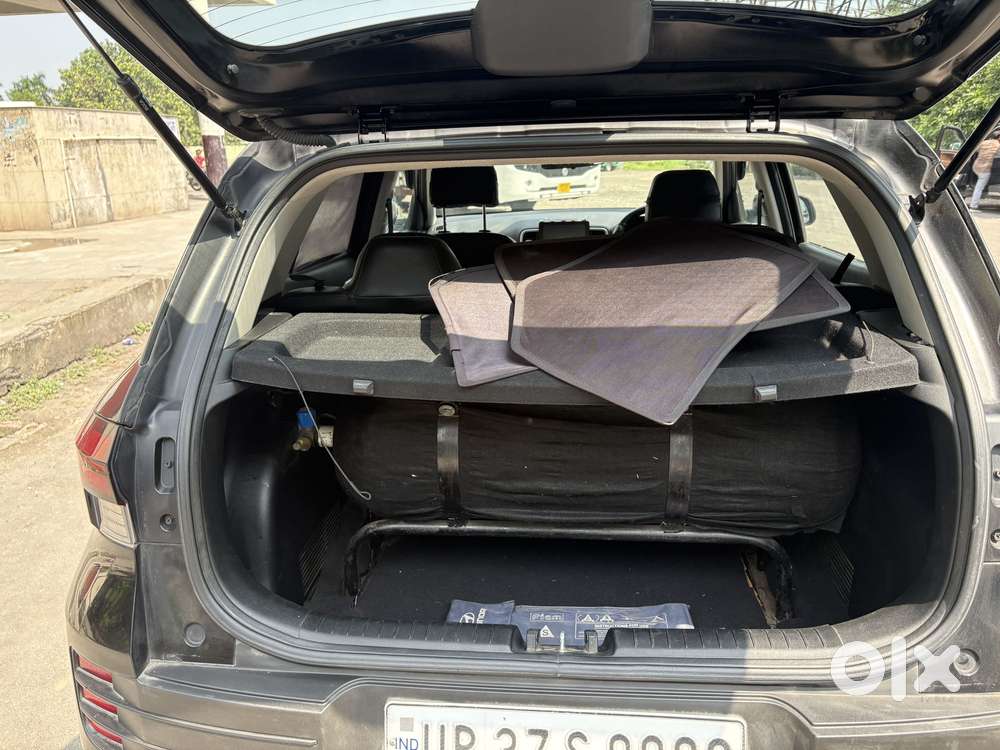 Hyundai Venue 1.2 S (o), 2022, Cng & Hybrids