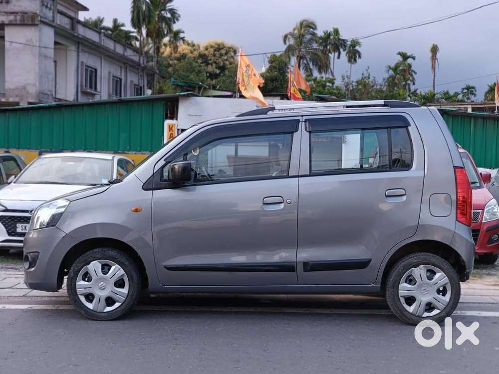 Maruti Suzuki Wagon R 1.0 Vxi Amt, 2017, Petrol