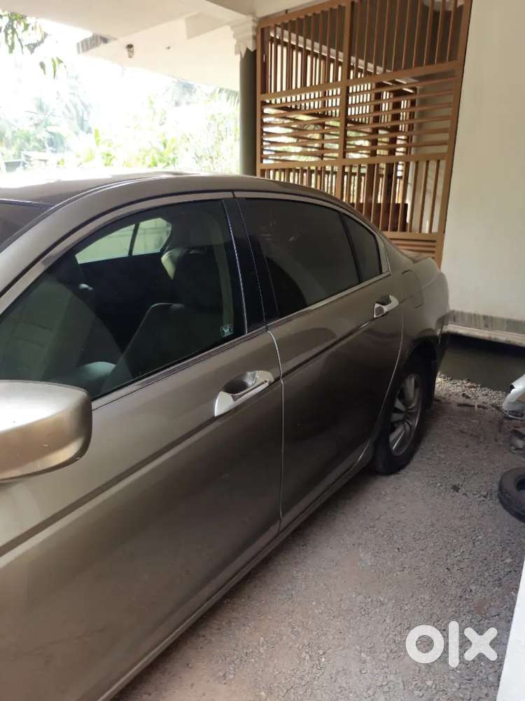 Honda Accord 2010 Petrol Well Maintained