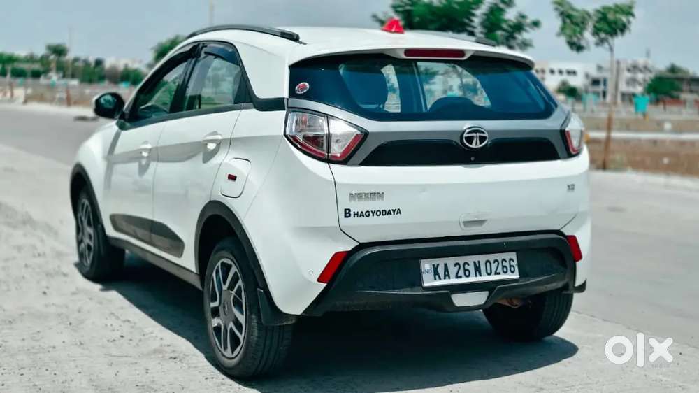 Tata Nexon 2018 Diesel 108000 Km Driven