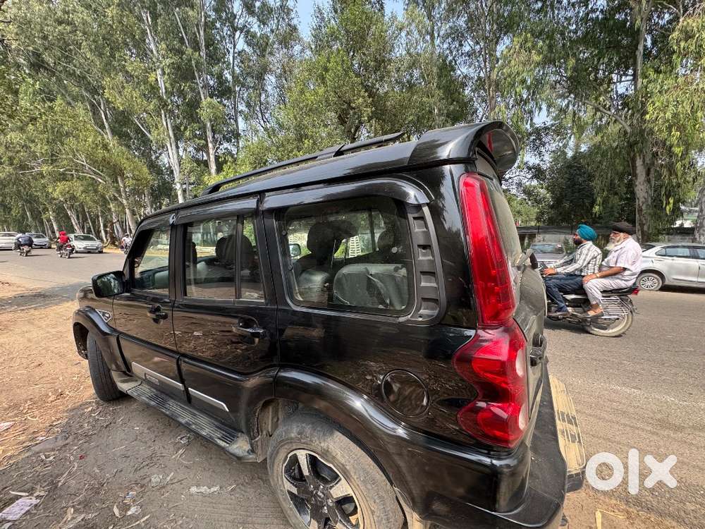 Mahindra Scorpio Classic 2025