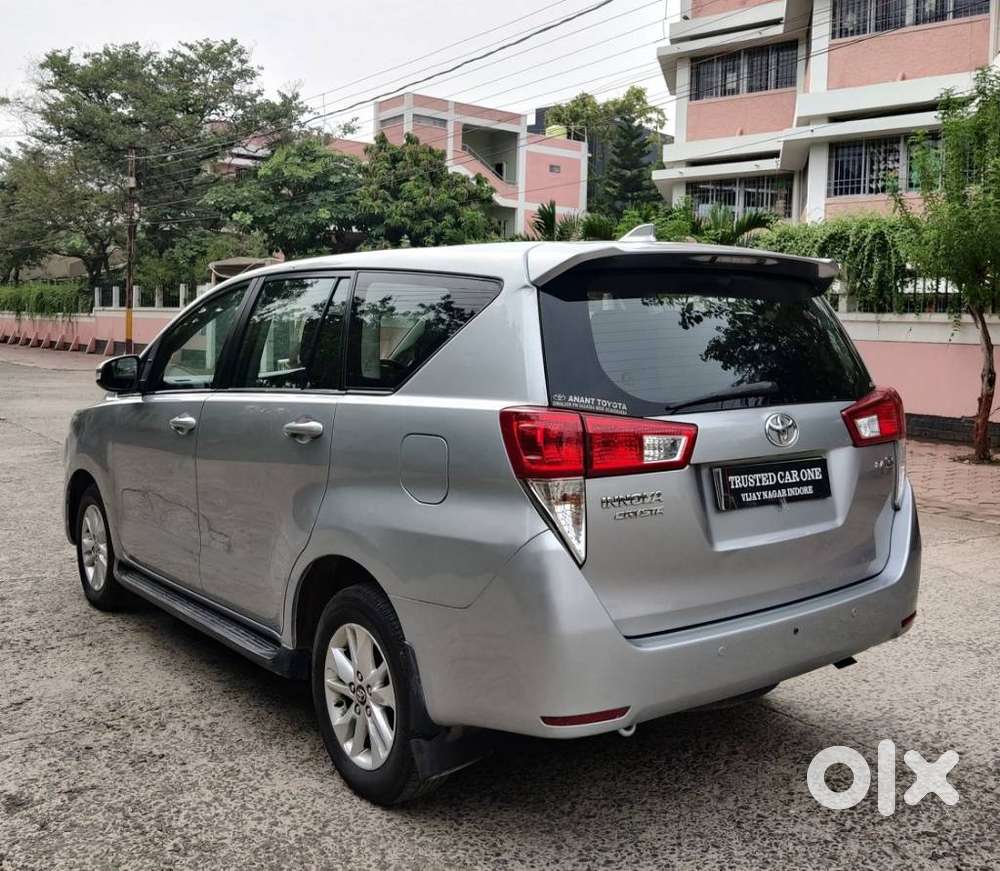 Toyota Innova Crysta 2.4 G Mt 7 Str, 2016, Diesel