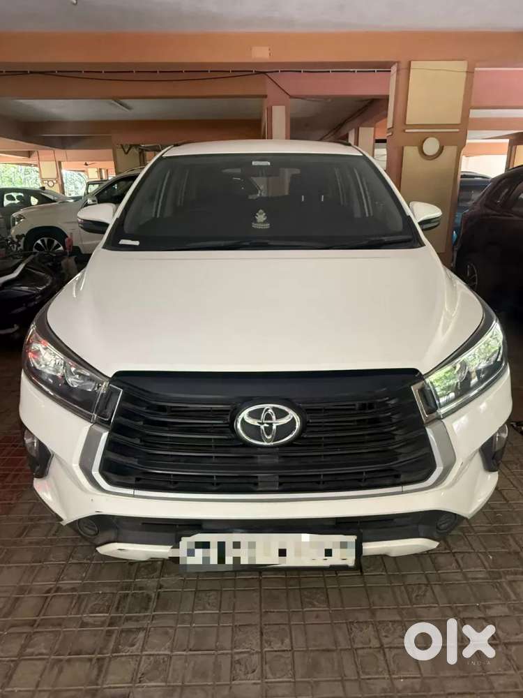 Toyota Innova Crysta [2020-ongoing] 2.4 Gx 7 Str, 2022, Diesel