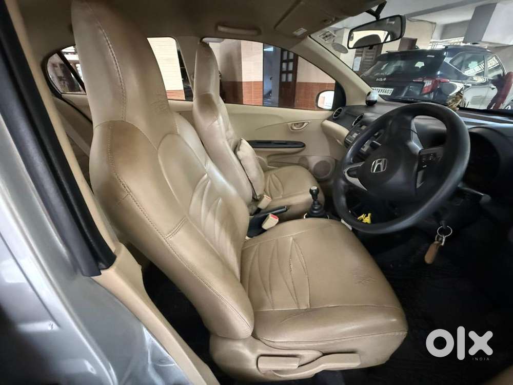 Honda Amaze 2016 Petrol Well Maintained