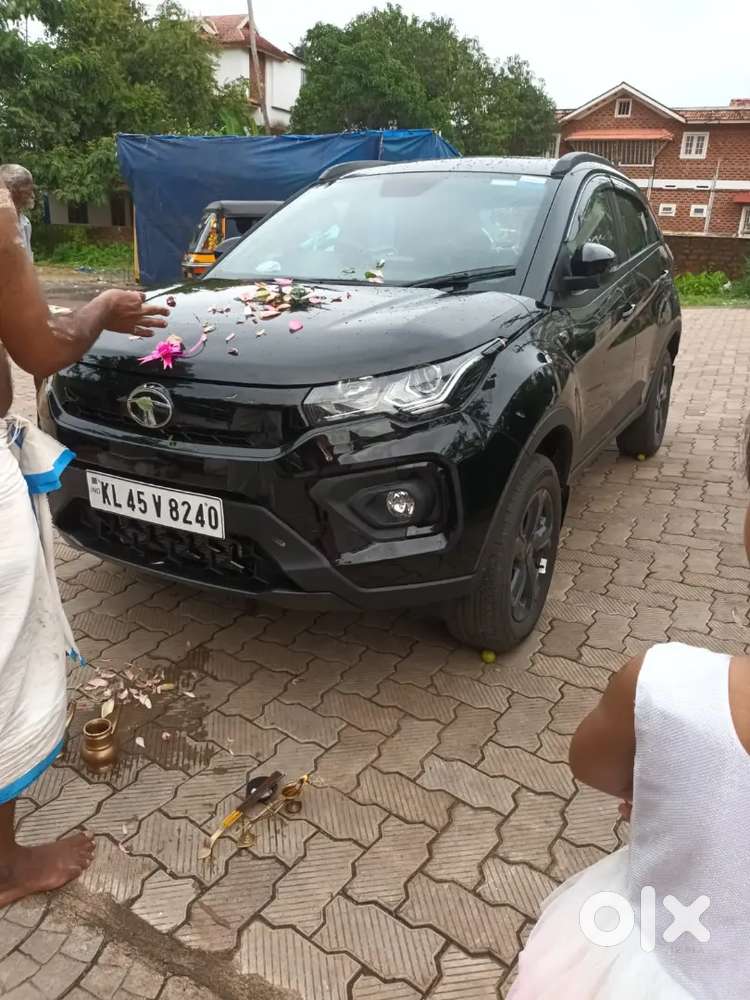 Showroom Condition Vehicle With New Battery And Showromm Service