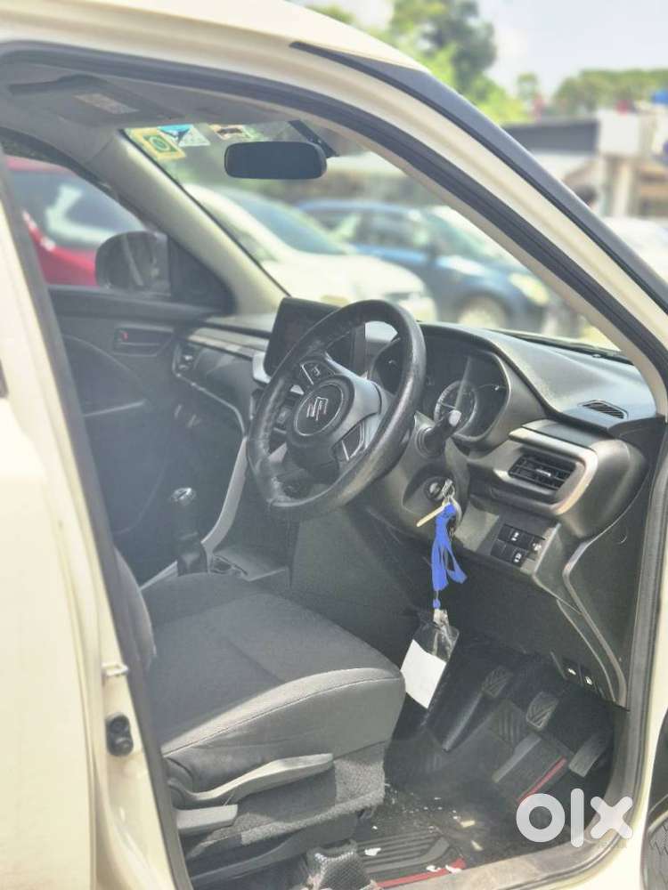 Maruti Suzuki Brezza 1.5 Vxi Smart Hybrid, 2022, Petrol
