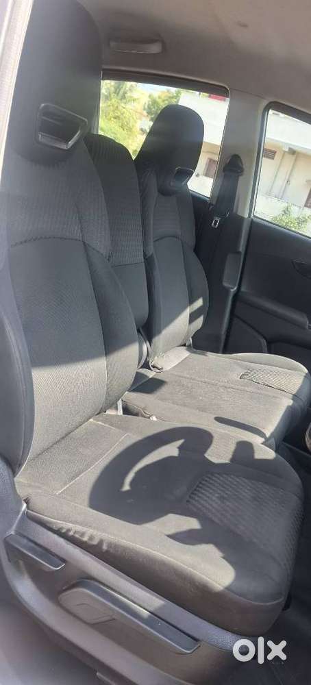 Mahindra Kuv 100 Mfalcon D75 K8 Dual Tone, 2019, Diesel