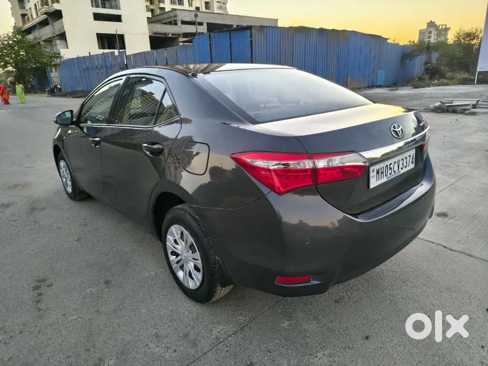 Toyota Corolla Altis 2016  30k Km  Showroom Condition