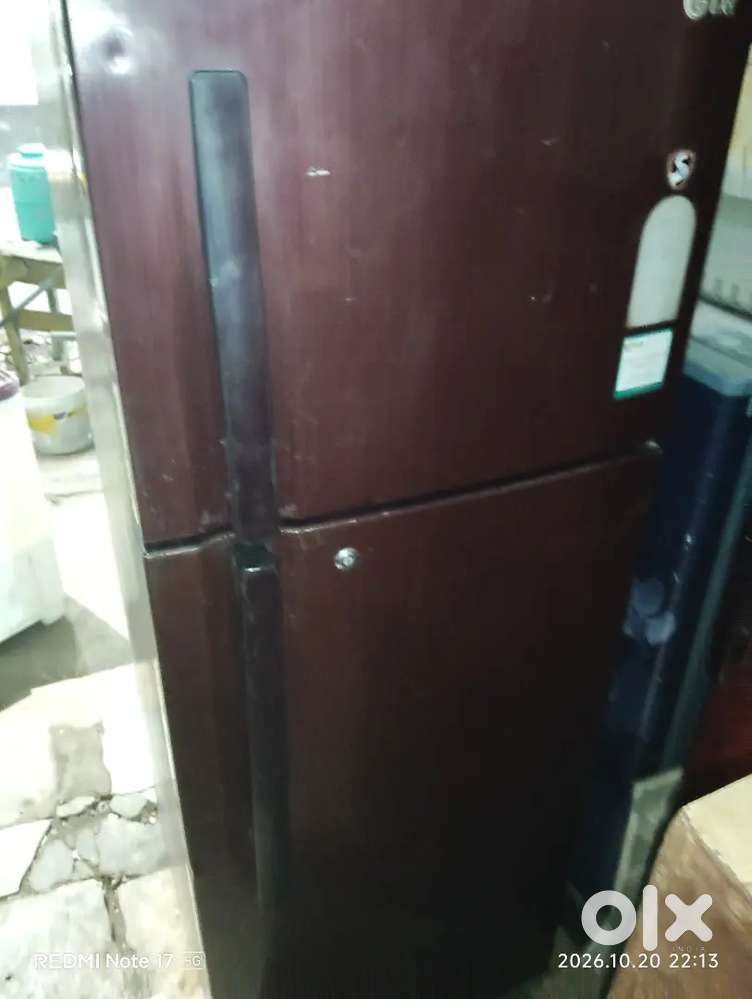 LG double door 300 ltr