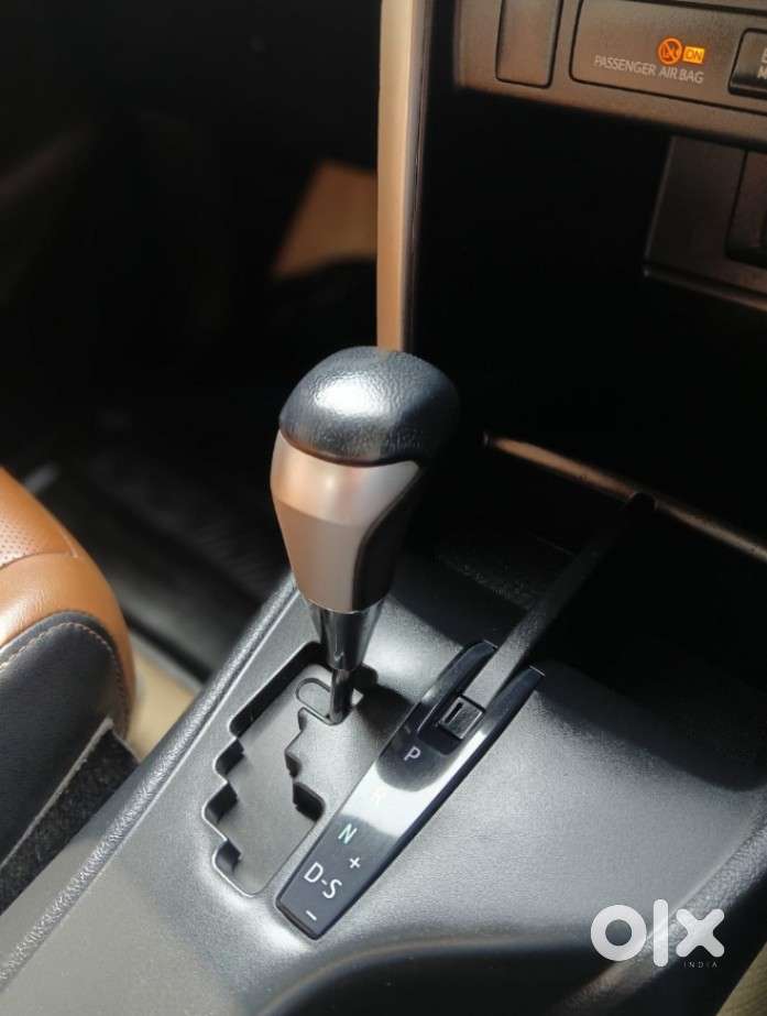 Toyota Innova Crysta 2.8z Automatic, 2019, Diesel