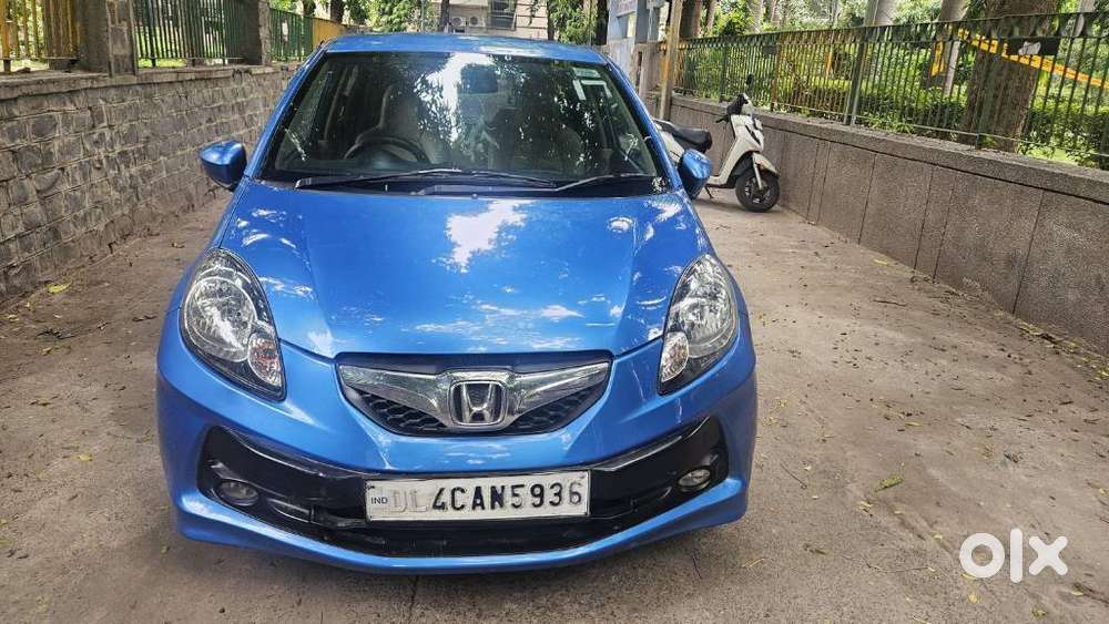 Honda Brio V Mt, 2012, Petrol