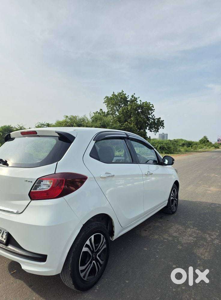 Tata Tiago 1.2 Revotron Xz Plus, 2022, Cng & Hybrids
