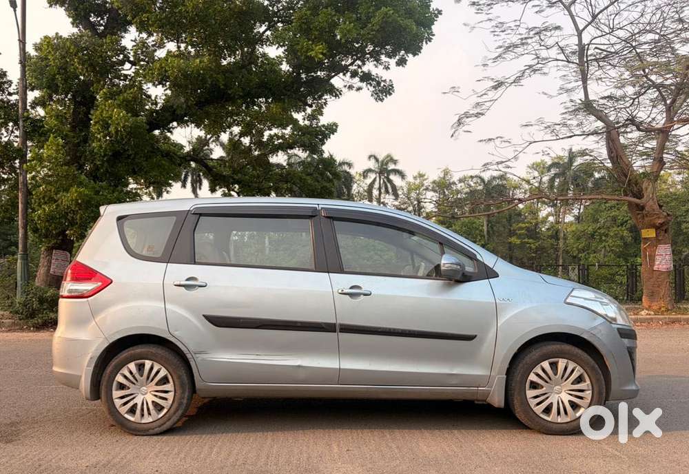 Maruti Suzuki Ertiga 1.5 Vxi, 2014, Petrol
